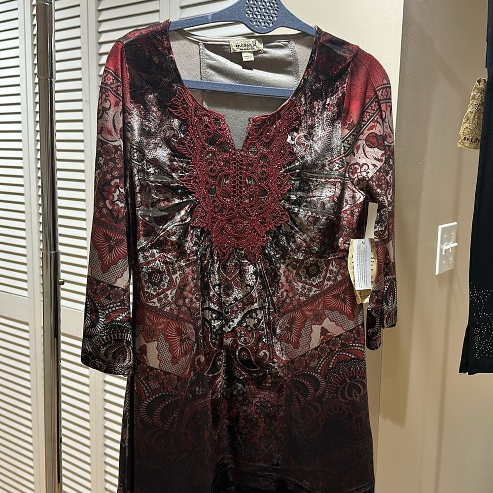 Two piece tunic & pants set with embellishments